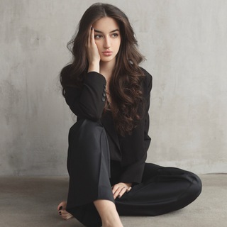 Логотип @sofiasarkisian - sofiasarkisian