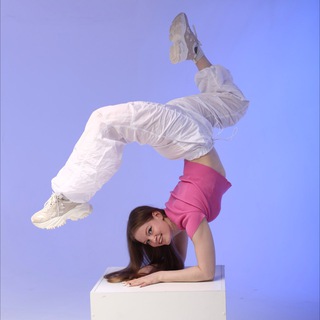 Логотип @sofyanka_22 - Софянка🦔✨