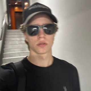 Логотип @sold_boss - продано, босс