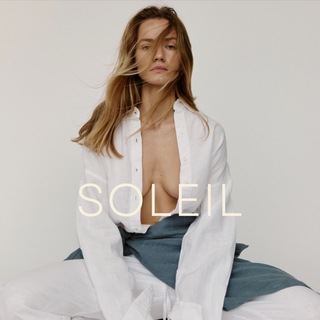 Логотип @soleilwear - soleil wear giiirls (сол'ей - солнце)
