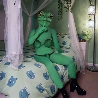 Логотип @solipere - -ты криса