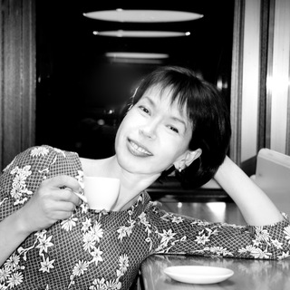 Логотип @solodovnikovablog - Соло с текстом: о смыслах и стенах