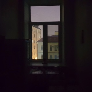 Логотип @songsterdead - "Наша жизнь прекрасна"