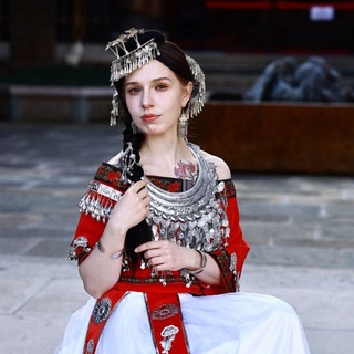 Логотип @sonya_villain - Соня Середой 🪭|🦊 Лиса из красной комнаты 18+