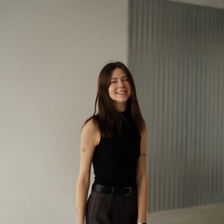 Логотип @sophieinside - Sophie's thoughts