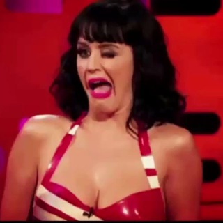 Логотип @sosiskafreida - Сосиска Фрейда | Сексолог Яна Владимировна