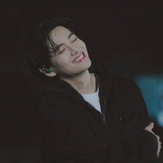 Логотип @soulrebi - 𝚂𝚘𝚞𝚕𝚁𝚎𝚋𝚒