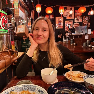 Логотип @spb_lovetoeat - Даша любит есть