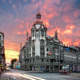 Логотип @spblive_bot - Подсмотрено Питер