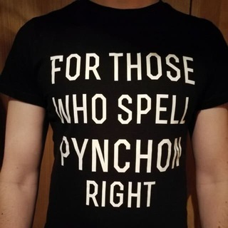 Логотип @spell_pynchon - Радуга Спойлерения