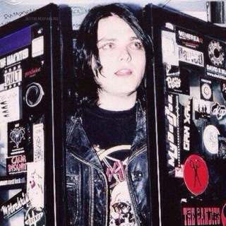 Логотип @spgvamp - I'm not... Gay...｡･:*:･ﾟ