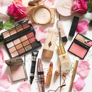 Логотип @spisokkocmetiki - Подборка бюджетной косметики. Блог визажиста