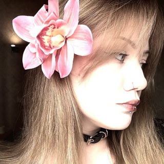 Логотип @spoiledastrology - алина споиледка🌙