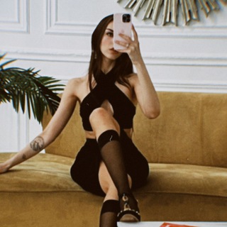 Логотип @sportvicky - tone&fresh