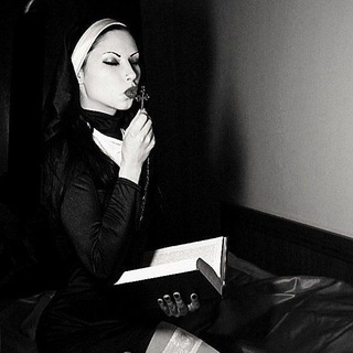 Логотип @spovid18 - Сповідь 18+