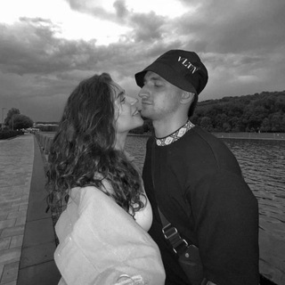 Логотип @ssadpoet - Грустный поэт.