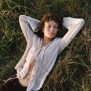 Логотип @sssheispolina - полина грин ☼