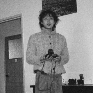 Логотип @stanhyojong - zoomy’s home w besties