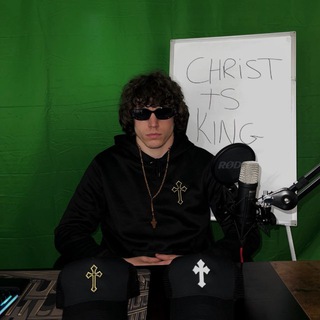 Логотип @staywokeindeezstreets - Freddie mc