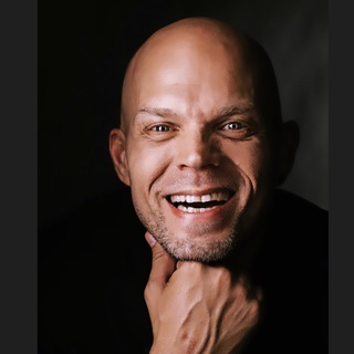 Логотип @stepensvobody - Сергей Артемьев| Стратегия роста