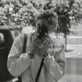 Логотип @stifleraw - Цирк и точка.