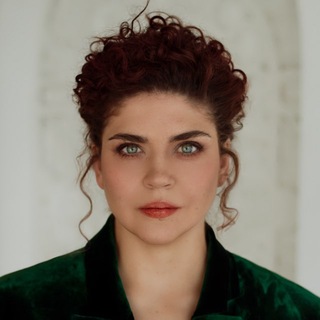 Логотип @stishovarasstanovki - Практикум по расстановкам Натальи Стишовой