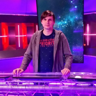 Логотип @stlklive - Замок Сталка | MMORPG |Throne and Liberty