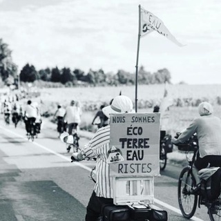 Логотип @stopgreendock - Les Soulèvements de la terre Ile-de-France