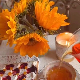 Логотип @storistrend22 - 🕊️𝕐𝕆𝕌ℝ 𝔸𝔼𝕊𝕋ℍ𝔼𝕋𝕀ℂ𝕊