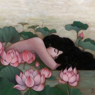 Логотип @strawberiww - strawberry field