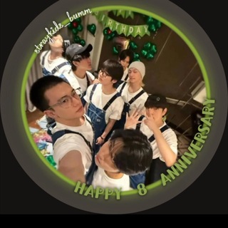 Логотип @straykids_bumm - Stray Kids | 스트레이 키즈