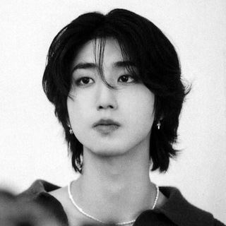 Логотип @straykids_ismylife - 海 mon amour