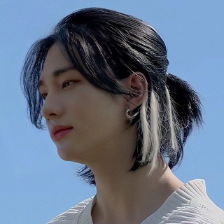 Логотип @straykidsliks - 💗stray kids💗