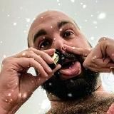 Логотип @strictlypoppersbatefuel - strictlypoppersbatefuel