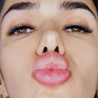 Логотип @sttasha_tg - Sttasha NEWS 🤪