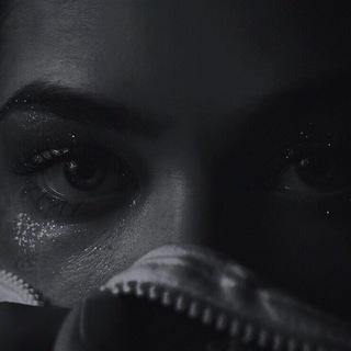 Логотип @stthan - Mari/s t a