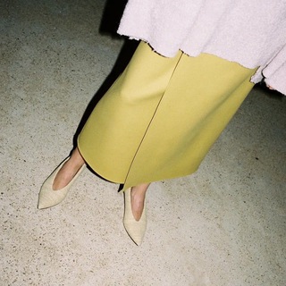 Логотип @stylecrewsotrue - Прямо и на Prada