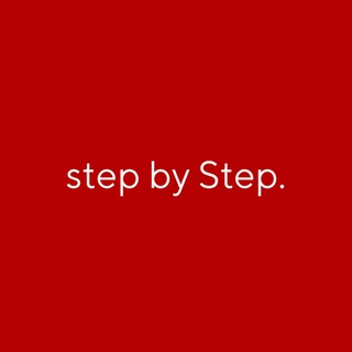 Логотип @stylepolinastep - step by Step.