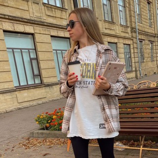 Логотип @stylishstorie - заметки by karina.vk