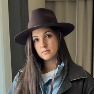 Логотип @stylistpivovarova - Оля Стилизует