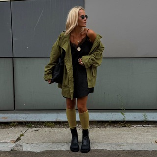 Логотип @stylistprotrends - Стилист•Оля Малышева