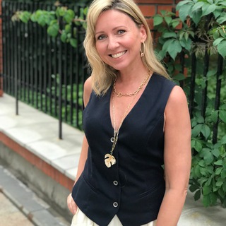 Логотип @subbotinadasha - Суббота Субботиной