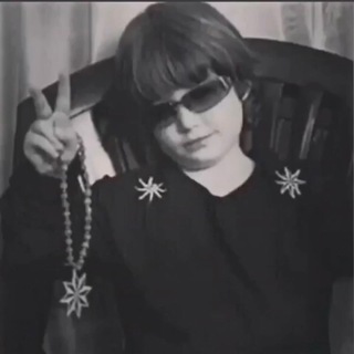 Логотип @sueta073 - ✌️