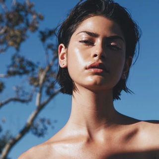 Логотип @sunsetback - S U N S E T ♾