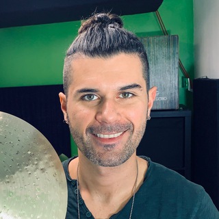 Логотип @suonarelabatteria - suonarelabatteria