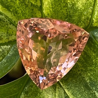 Логотип @super_gems_ru - Ювелирные вставки от SuperGems