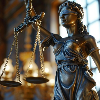 Логотип @superadvokator - Юридический решала