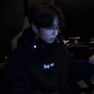 Логотип @suxxbh - Gufar