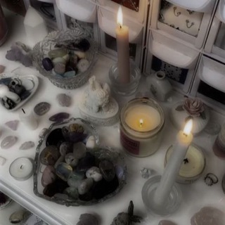 Логотип @suzheti - сюжеты/темы для ролки.