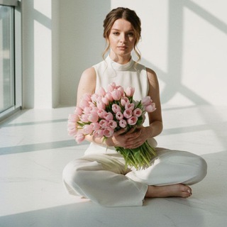 Логотип @svetik_book - Книжный мир 🐹